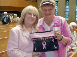 Linda with a member of her audience
